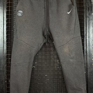 Calça Paris Saint-Germain Nike moletom viagem