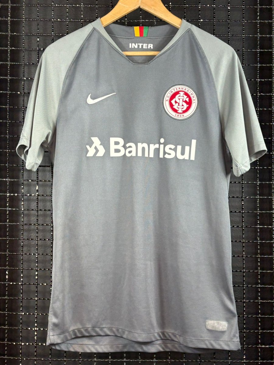 Camisa Internacional Nike 2018 Rodrigo Moledo terceiro uniforme
