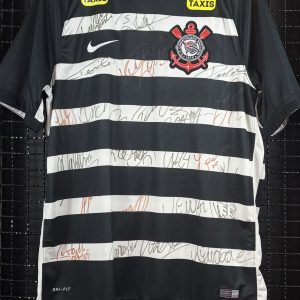 Camisa Corinthians Nike 2015 Vagner Love autografada elenco